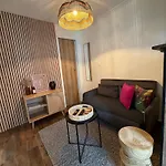 20 Sqm Appartment With Bedroom Near Montmartre